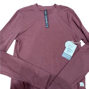 Vuori Women’s Long Sleeve Mudra Fitted Tee Rosewood Heather Size XL